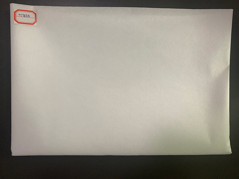 tela no tejida blanca de Spunlace de la viscosa 50g y del poliéster para el tejido del algodón, cojines, trapos mojados