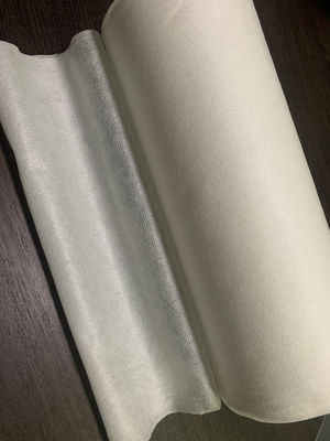 tela no tejida de Spunlaced del poliéster blanco 40g para las cortinas del panal